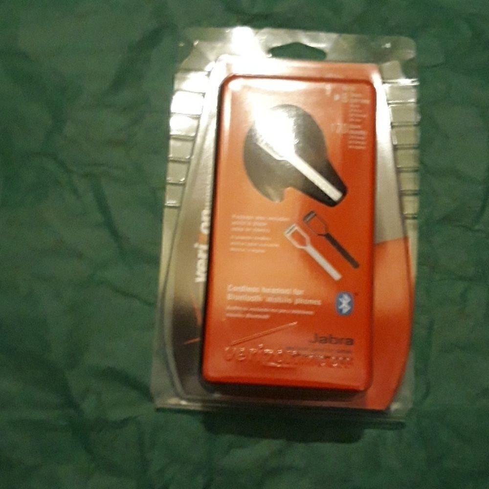 Verizon bluetooth vbt135(orginal box, opened never